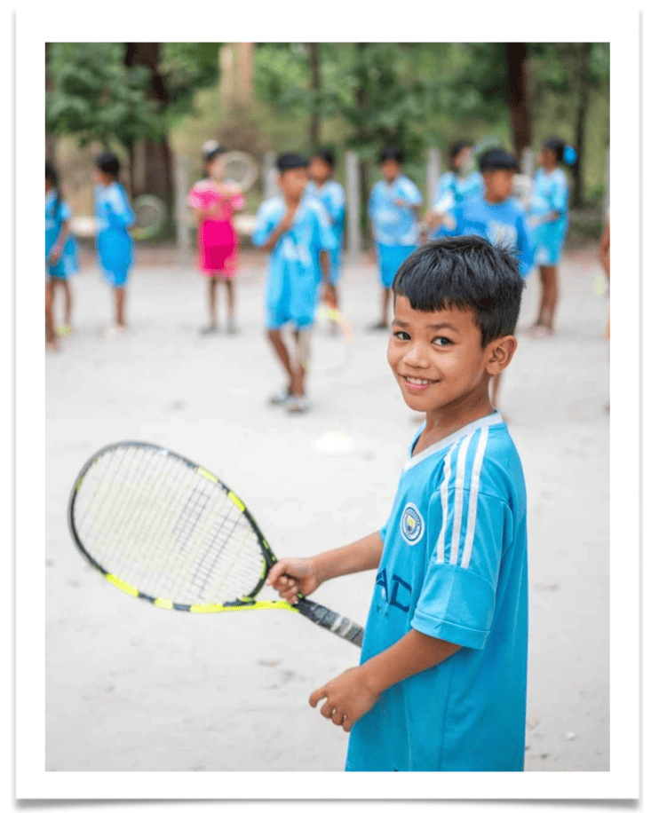 askep tennis garcon 2